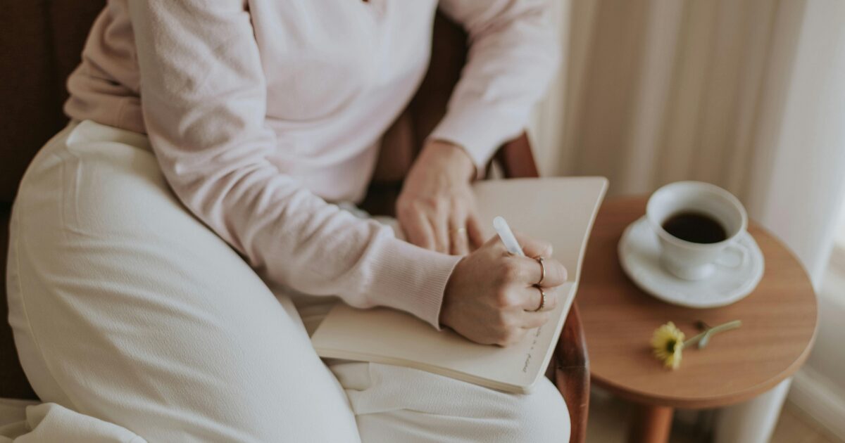 Small Daily Habits That Reduce Risk of PAD and DVT