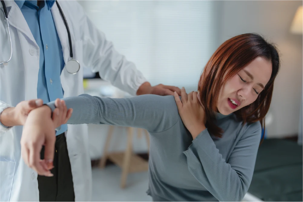 https://unitedveincenters.com/wp-content/uploads/2026/08/how-chronic-shoulder-pain-is-diagnosedAsset-10.webp